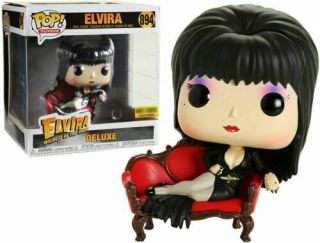 Funko Pop Elvira Mistress Of Dark Red Couch Deluxe Exclusive Figure 894