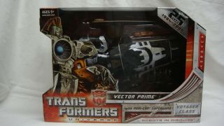 Transformers Universe Rid Vector Prime 25th Anniversary Voyager Class