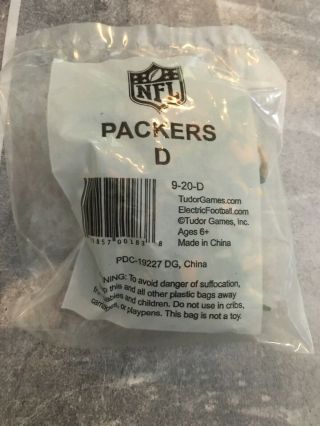 NFL Electric Football Green Bay Packers 11 Action Figures - In Package. 2