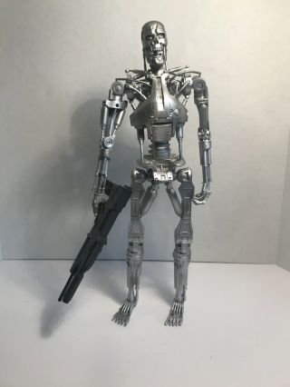 Neca T - 800 Endoskeleton Terminator 2 Judgement Day Action Figure 18”