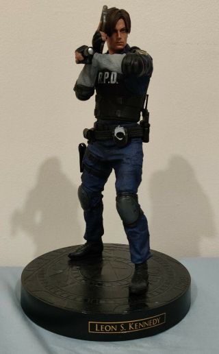 Resident Evil 2 Leon S.  Kennedy Collector 