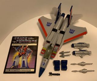 G1 Vintage 1983 Decepticon Seeker Jet Starscream Transformer.