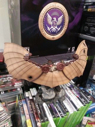 BioShock Infinite: Songbird Statue 3