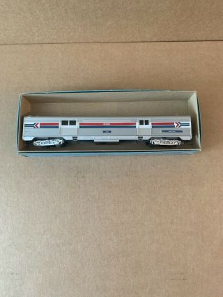 Athearn Ho Scale Amtrak Baggage Car 1040 With Knuckle Couplers And Box