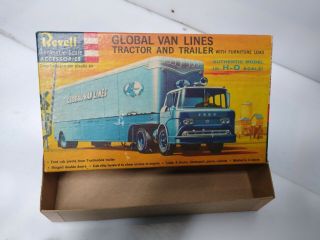 Revell Global Van Lines Tractor and trailer HO scale T - 6018:98 assembled kit 2