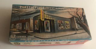 Plasticville U.  S.  A.  Corner Store Kit 1626 - 100