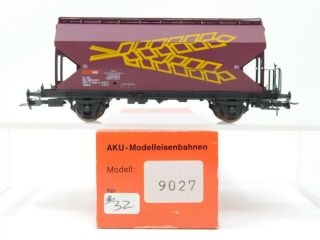 Ho Scale Roco / Aku 9027 Sbb Cff Swiss Railways Covered Hopper 578 9 206 - 2