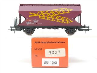 Ho Scale Roco / Aku Sbb Cff Swiss Federal Railways Covered Hopper 578 9 210 - 4