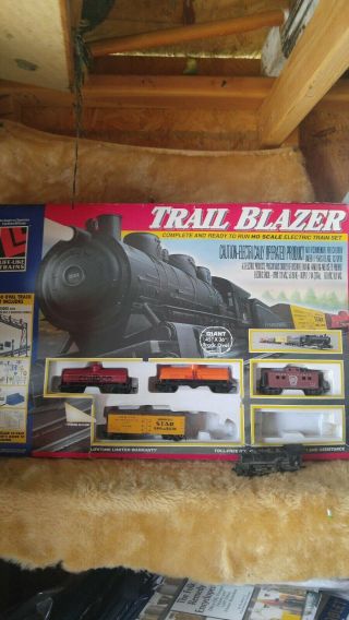 Vintage Life - Like,  Trail Blazer Ho Scale Model Train Set.
