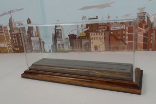 Transquip O Scale Trolley / Engine Display Case With Wood Base & Asphalt Road