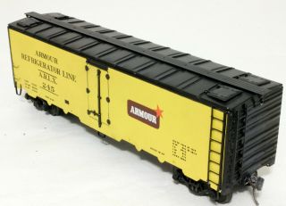 Kit Built Steel Side Reefer - Armour - O Scale,  2 - Rail 3