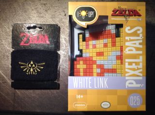 Pixel Pals The Legend Of Zelda: White Link Nintendo Night Light - Up,  Extra