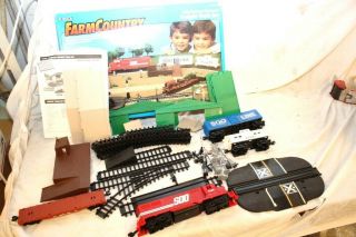 Ertl Farm Country Freight Train Set
