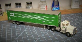 Ho Scale Tractor Trailer,  Athearn,  Bn,  45 