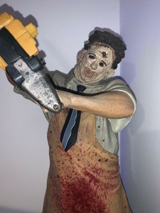 Mcfarlane 18 " 1/4 Scale Leatherface From The Texas Chainsaw Massacre No Box