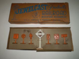 Vintage O Gauge Diecast Metal Railroad Signs Similar To Lionel 308 - Used?