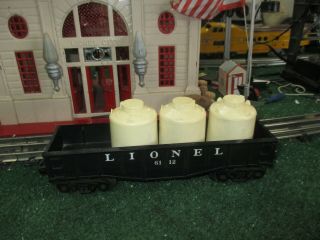 Lionel Post War 6112 Short Gondola With 3 Orig Canisters Exc Cond
