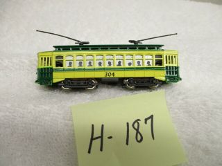 H - 187 N Scale Bachmann 51 - 610 - 27 Brill Trolley Philadelphia Rapid Transit 304 3