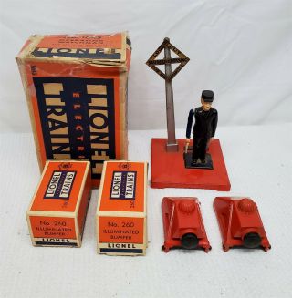 Vintage Lionel 1045 Operating Watchman,  2 260 Illuminated Bumpers