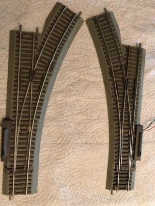 2 Atlas Ho Scale Code 83 True Track Right And Left Hand Remote Switch Turnouts
