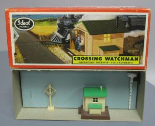American Flyer 35214 Automatic Crossing Watchman Ln/box