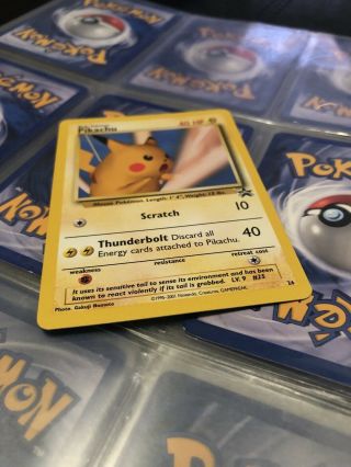 NM/M Pokemon PIKACHU Card BLACK STAR PROMO Set 26 WOTC 2