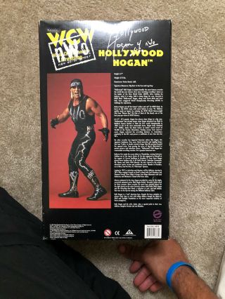 1998 WCW NWO Signature Series Hollywood Hogan 12 