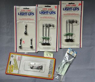 Variety Of Street Lights And Target Signals In Ho Scale (33)
