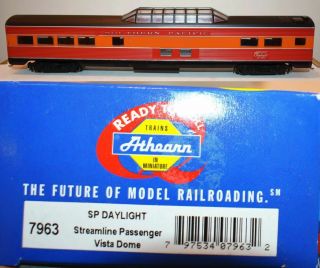 Southern Pacific 3606 " Daylight " Vista Dome Car Athearn 7963 Ho Scale Au6.  5