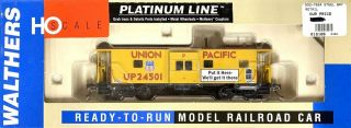 Walthers 932 - 7624 Ho Scale Union Pacific Bay Window Caboose 24501 Ln/box