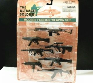 1998 21st Century Toys The Ultimate Soldier Modern Foreign Weapon Set