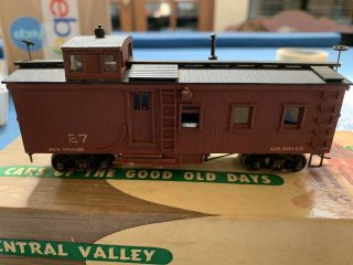 Central Valley Ho Scale C - 91 Side Soor Caboose Red