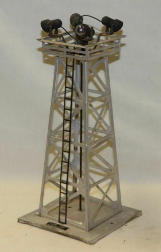 Lionel 395 O Scale Silver 4 Light Floodlight Tower