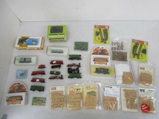 Vintage Various Electric Train Components Car Track Power Pack Terrain