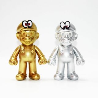 2x Mario Odyssey Cappy Hat Gold Silver Mario Figure Toy Doll Party Gift 5 