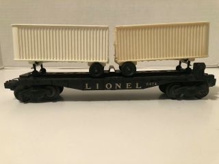 Lionel Postwar 6424 Black Flat Car W/2 White Trailers