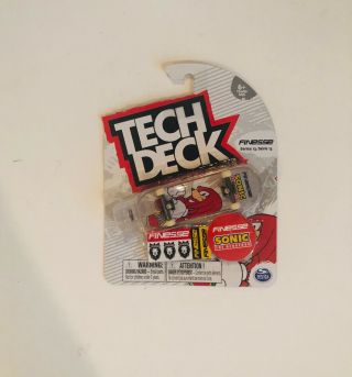 Tech Deck Finesse Skateboard Ultra Rare Series 13 Sonic The Hedgehog Red 2