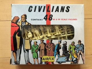 Airfix Civilians Oo & Ho 48 Figures Vintage
