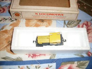 Bachmann N Scale 0 - 6 - 0 Plymouth Diesel Switcher Locomotive 2