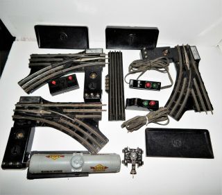 12 Vintage Lionel O Gauge Assorted Parts,  Remote Control 022 Gauge Switches Etc,