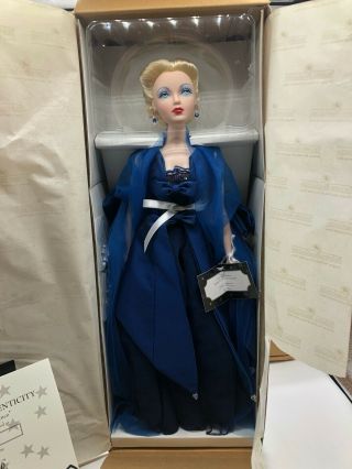 The Ashton Drake Galleries: Collectors Doll Nib Gene In Midnight Romance - Signed