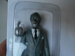Male Ghoul Obey Black & White They Live 7 ReAction Figure unpunched 2