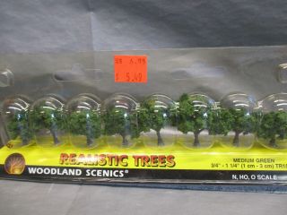 Woodland Scenics N Scale Set Of 2 8 Count Medium Green Tree Tr - 1501