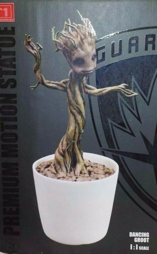Marvel Guardians Of The Galaxy Dancing Groot Premium Motion Statue / 2