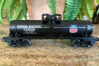 Lionel O Gauge Union Pacific Single Dome Oil Tank Car 26193 - Great