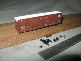 A5123 Z Scale Azl From 90404 - 1 Set,  Bnsf 60 