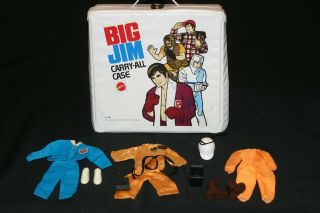 Vintage Mattel Big Jim Carry - All Case W/ Outfits Pilot,  Kung Fu,  Warm Up