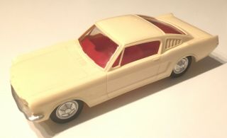 1965 Ford Mustang Fastback - 1:18 Scale - White With Red Interior