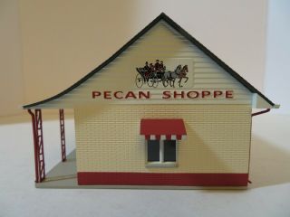 Unbranded Pecan Shoppe building for model railroad train set table setup 3