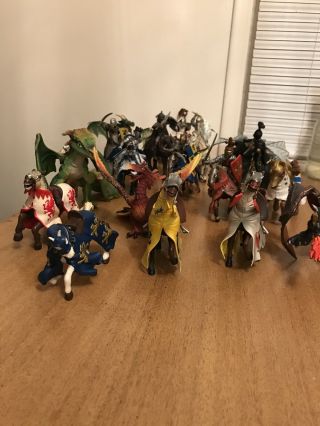 Schleich/papo/lot24 Medieval&fantasy Action Figures Dragons,  Knights On Horses
